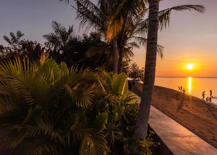 Sea View Pool - Exclusive Beachfront * Ловина