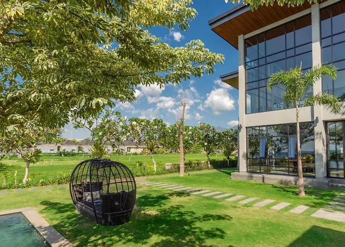 Sea View Pool - Exclusive Beachfront