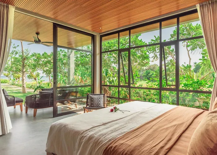 Sea View Pool - Exclusive Beachfront *
