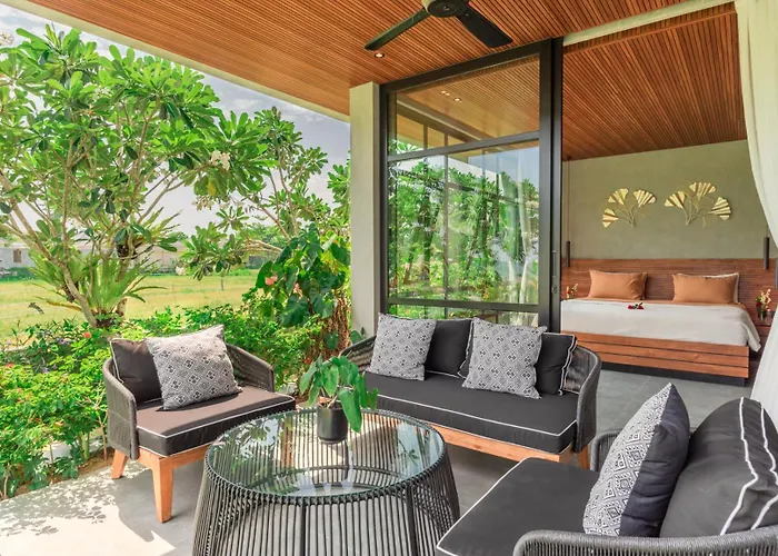 Sea View Pool - Exclusive Beachfront