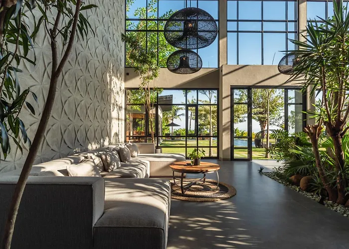 Sea View Pool - Exclusive Beachfront Вилла *